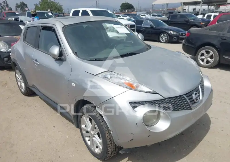 2011 Nissan Juke фото