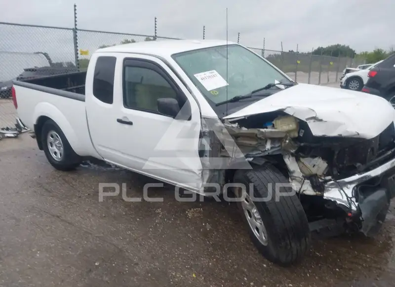 2011 Nissan FRONTIER фото