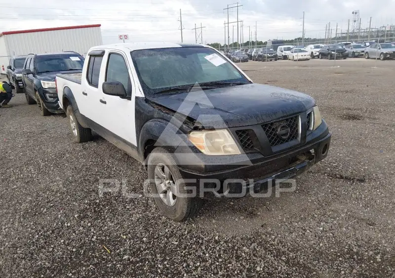 2011 Nissan FRONTIER photo