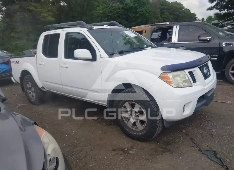 2011 Nissan FRONTIER photo