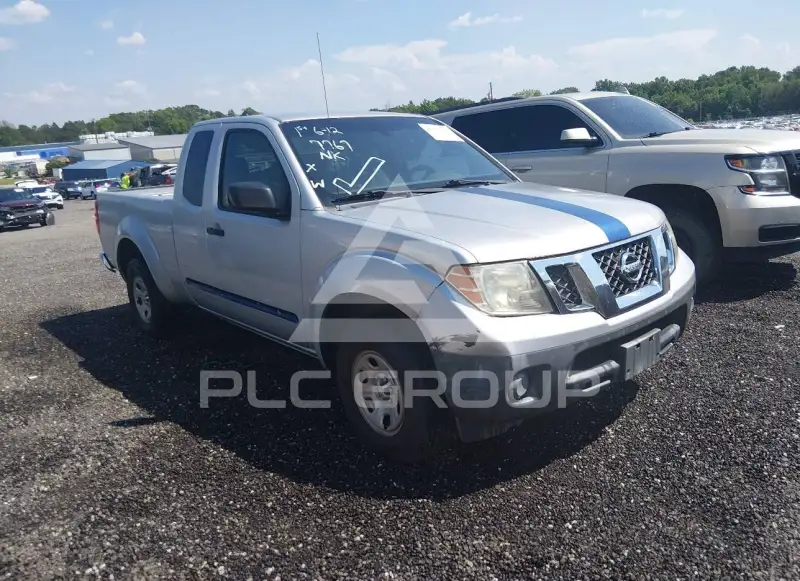 2011 Nissan FRONTIER фото