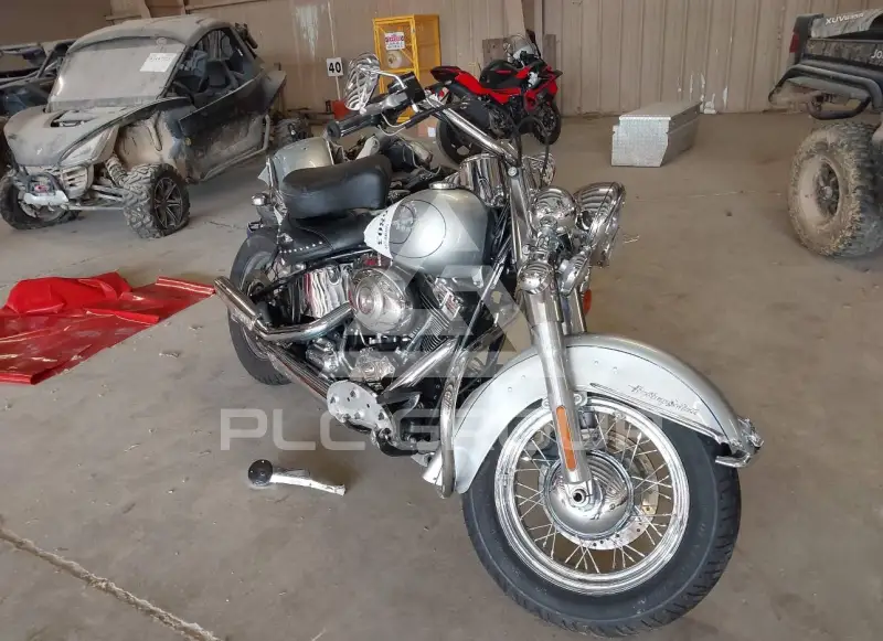 2011 Harley-Davidson FLSTC photo