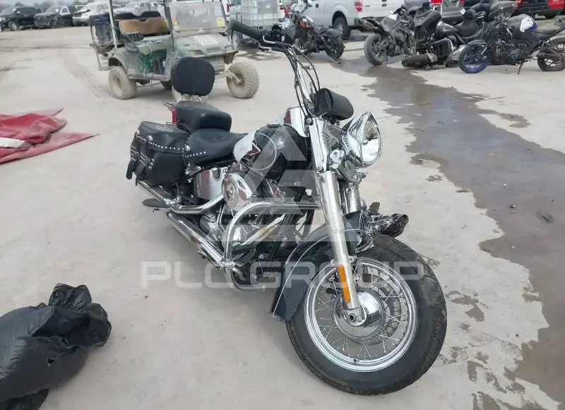 2011 Harley-Davidson FLSTC фото