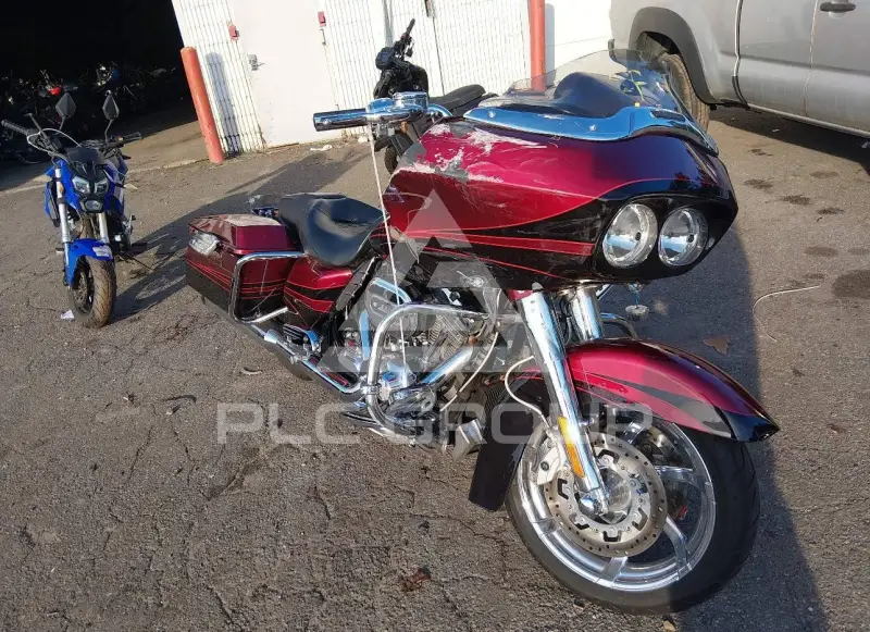 2011 Harley-Davidson FLTRUSE фото