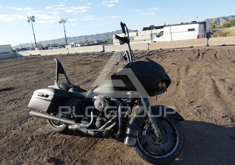 2011 Harley-Davidson FLTRX фото