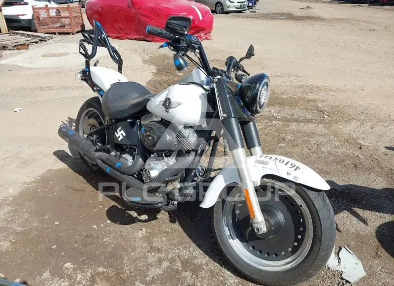 2011 Harley-Davidson FLSTFB фото