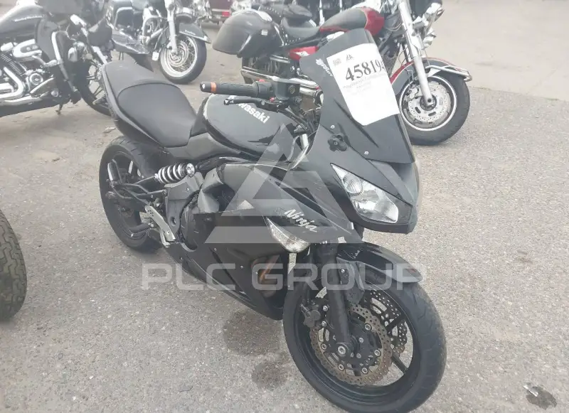 2011 Kawasaki EX650 фото