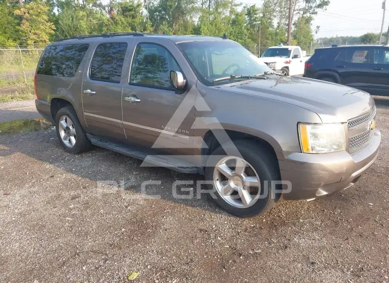 2011 Chevrolet Suburan photo
