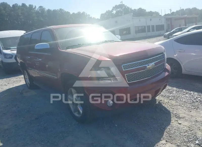 2011 Chevrolet Suburan photo