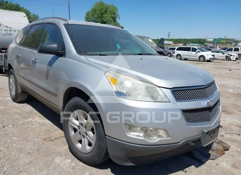 2011 Chevrolet TRAVERSE фото