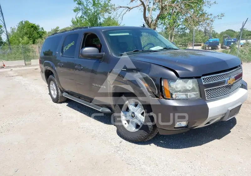 2011 Chevrolet Suburan фото