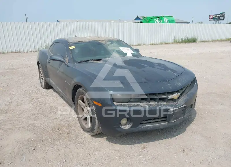 2011 Chevrolet Camaro photo