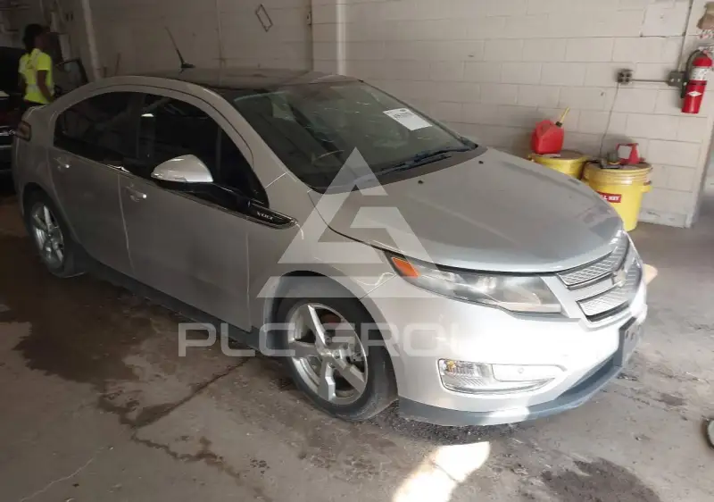 2011 Chevrolet Volt фото