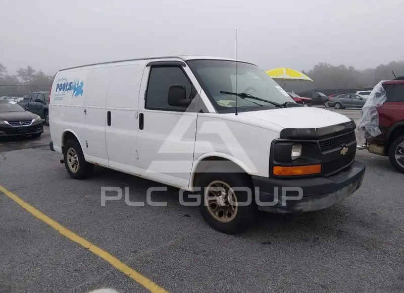 2011 Chevrolet Express фото