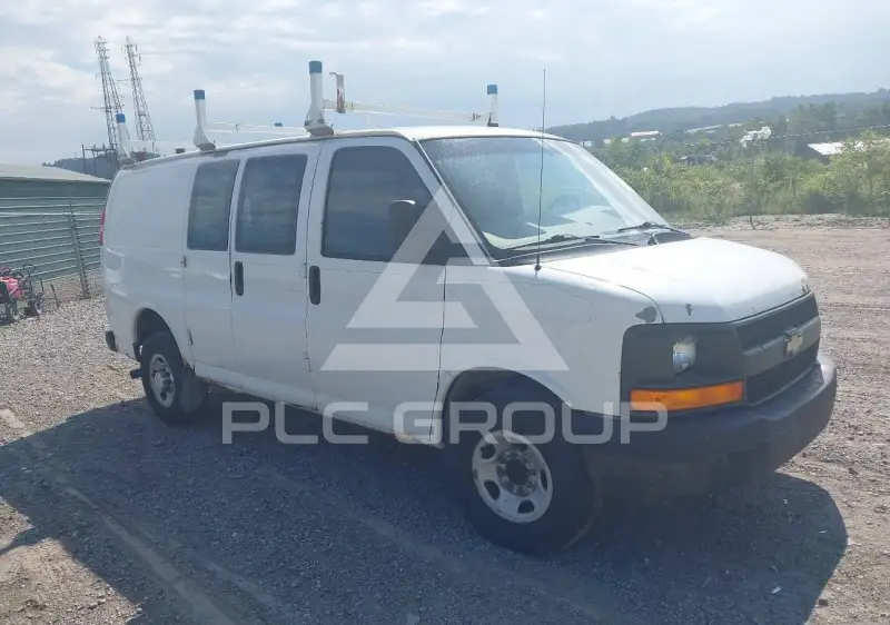 2011 Chevrolet Express фото