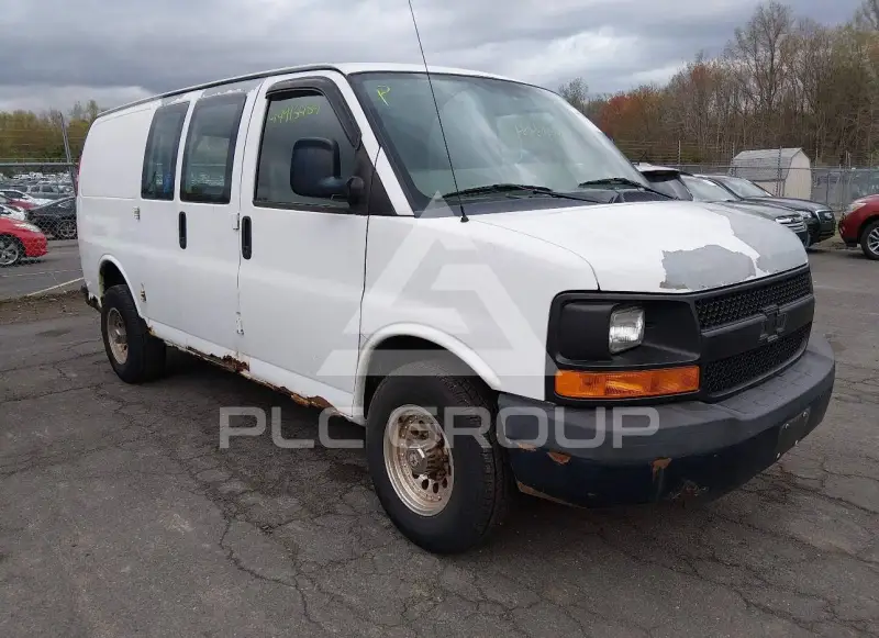 2011 Chevrolet Express фото