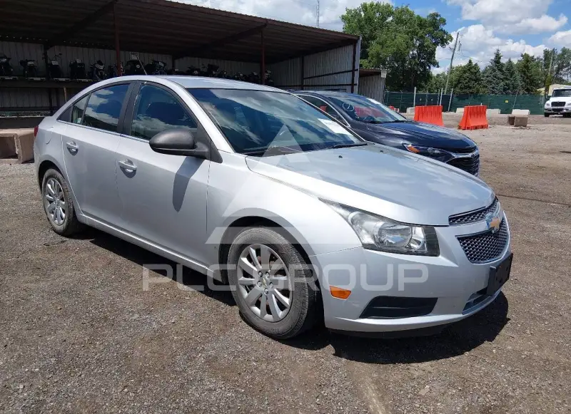 2011 Chevrolet Cruze фото