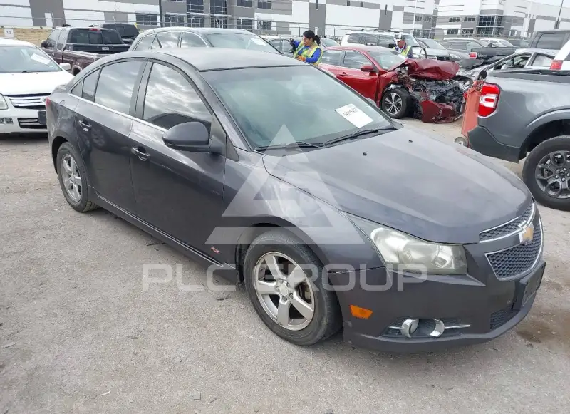 2011 Chevrolet Cruze фото