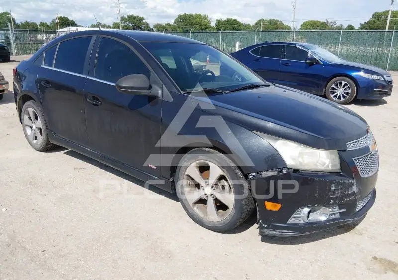 2011 Chevrolet Cruze фото
