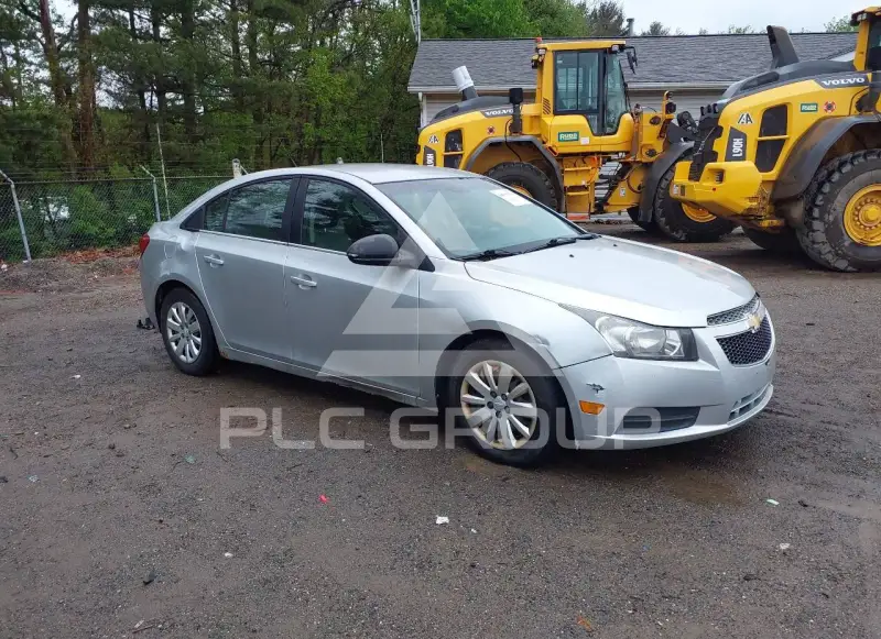 2011 Chevrolet Cruze фото