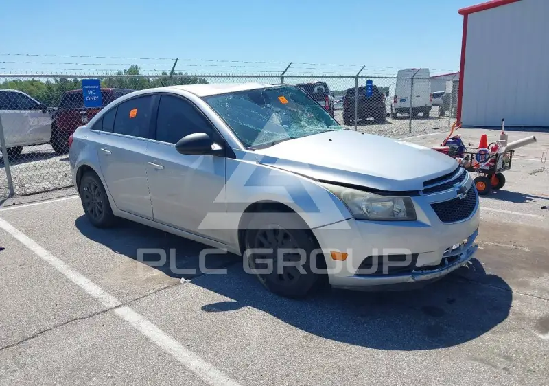 2011 Chevrolet Cruze photo