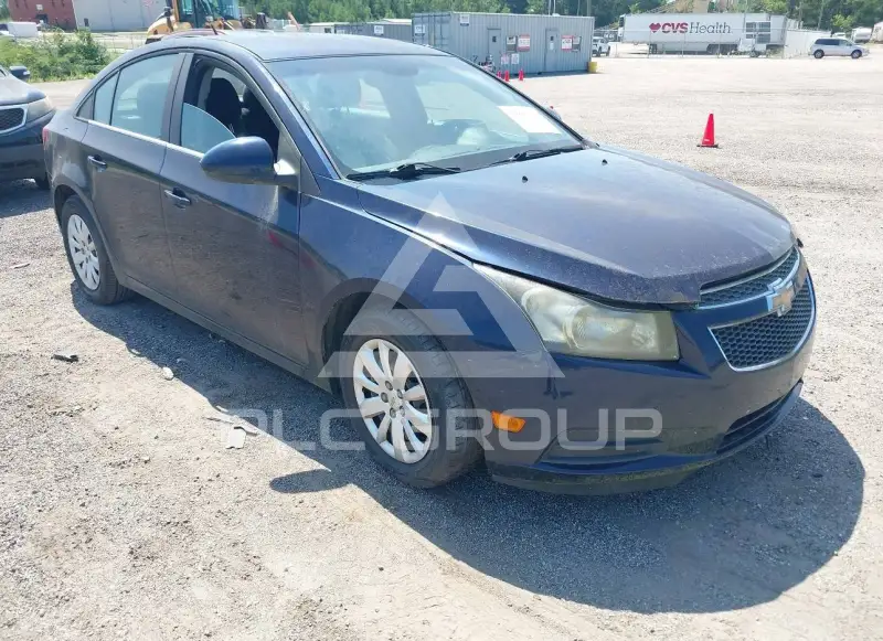 2011 Chevrolet Cruze photo