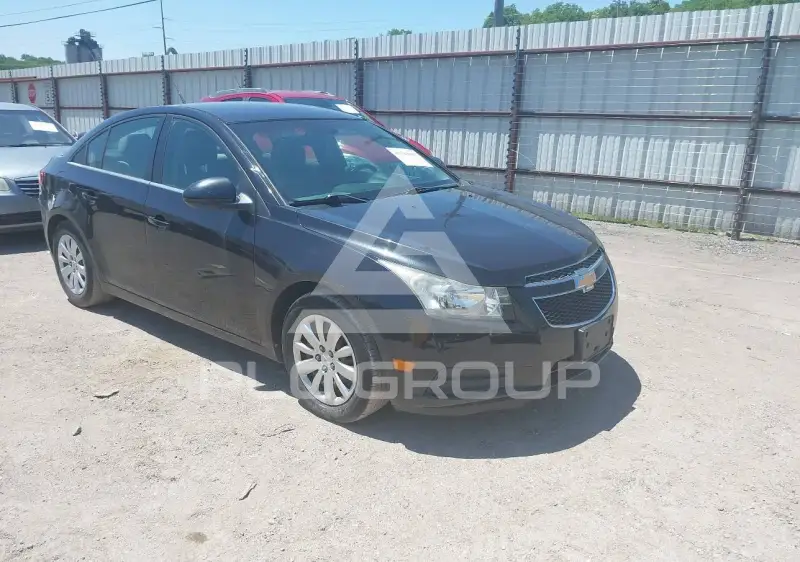 2011 Chevrolet Cruze фото