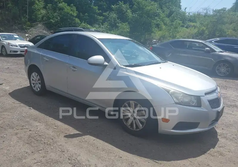2011 Chevrolet Cruze photo