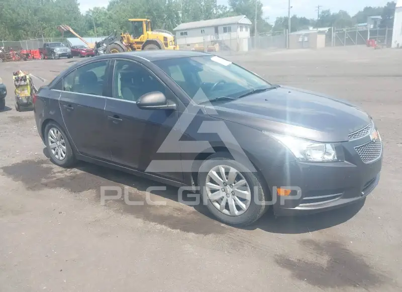 2011 Chevrolet Cruze фото