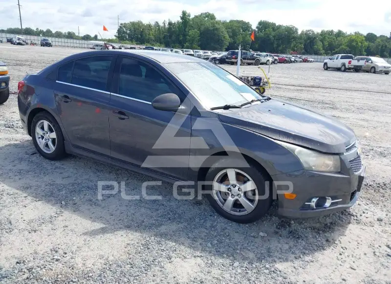 2011 Chevrolet Cruze photo