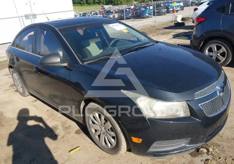 2011 Chevrolet Cruze photo