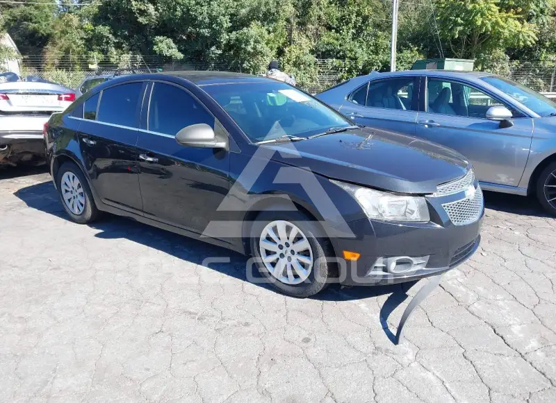 2011 Chevrolet Cruze photo