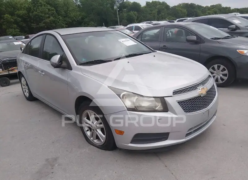 2011 Chevrolet Cruze photo