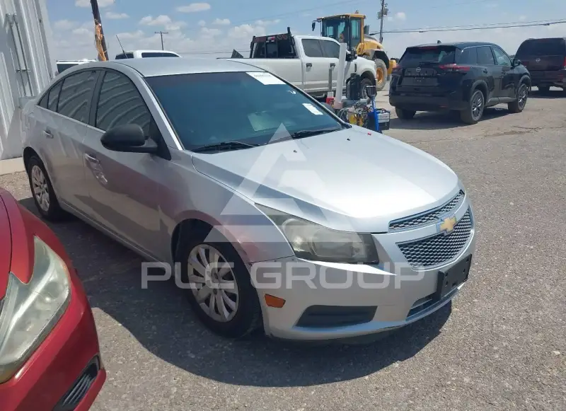 2011 Chevrolet Cruze photo