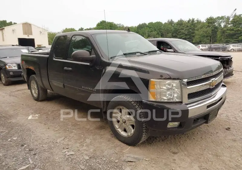 2011 Chevrolet Silverado photo