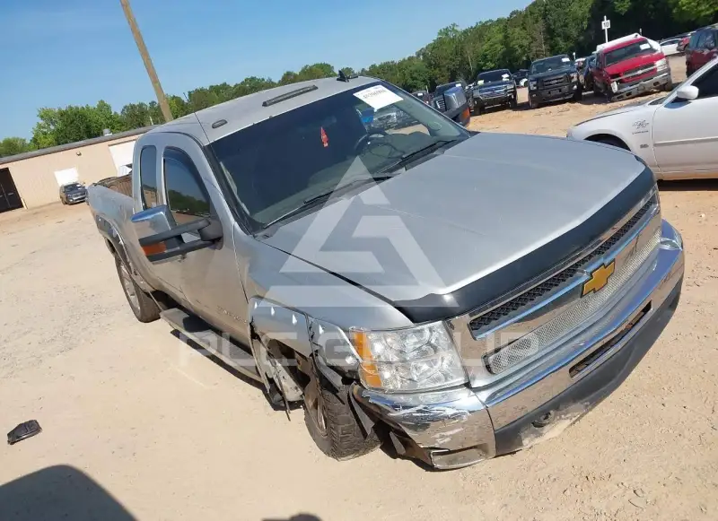 2011 Chevrolet Silverado photo