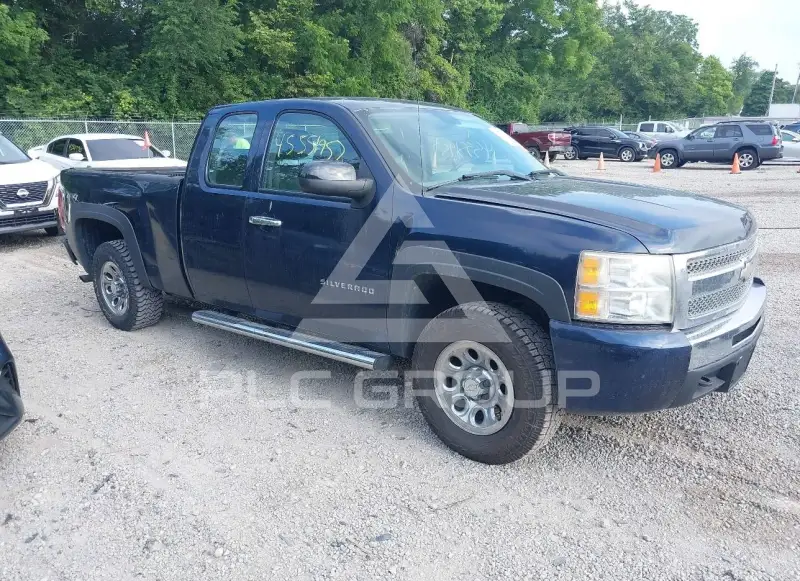 2011 Chevrolet Silverado photo