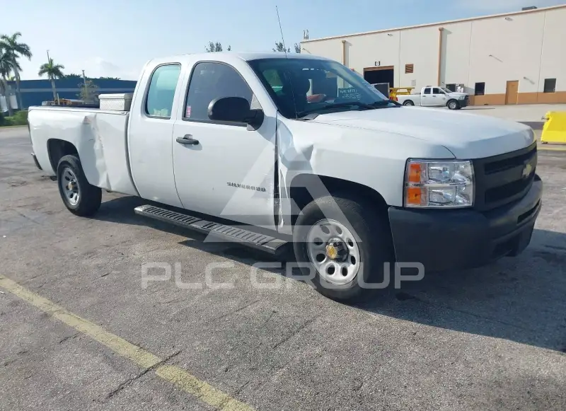 2011 Chevrolet Silverado photo