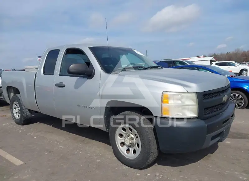 2011 Chevrolet Silverado photo