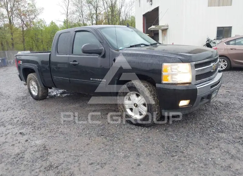 2011 Chevrolet Silverado photo