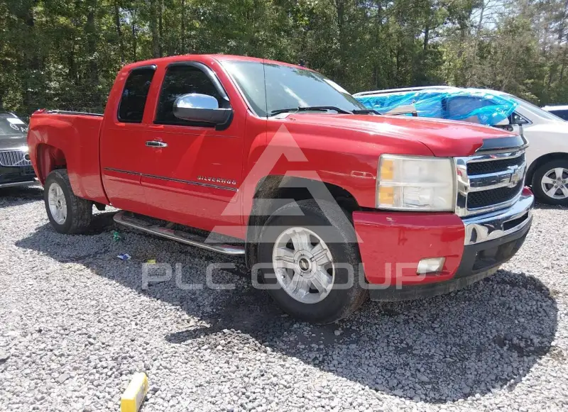 2011 Chevrolet Silverado photo