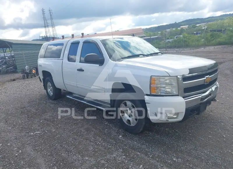 2011 Chevrolet Silverado photo
