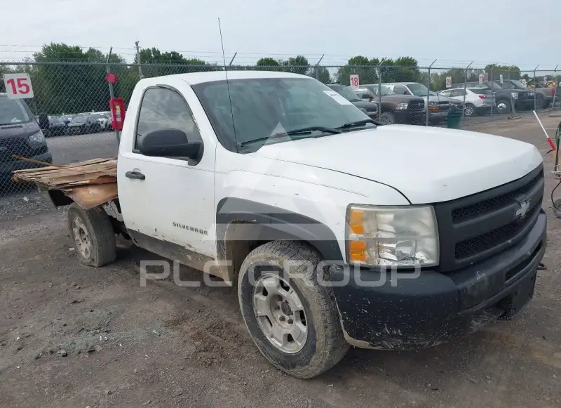 2011 Chevrolet Silverado photo