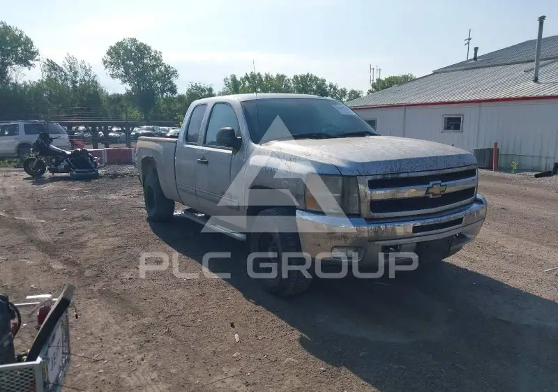 2011 Chevrolet Silverado фото