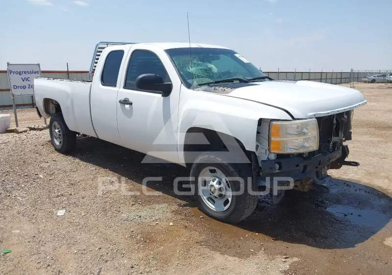 2011 Chevrolet Silverado photo