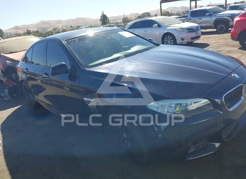 2011 BMW 550 фото