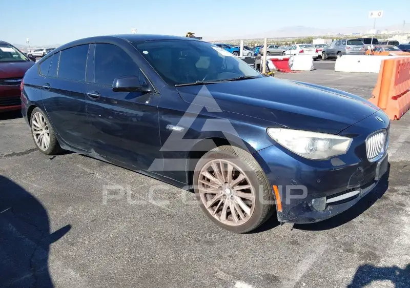 2011 BMW 550 фото