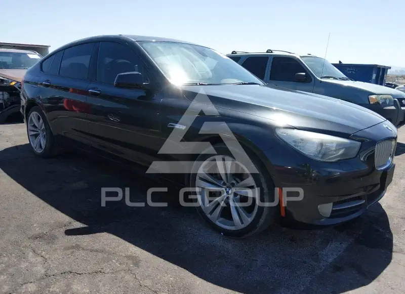 2011 BMW 550 фото