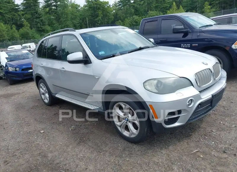 2011 BMW X5 фото