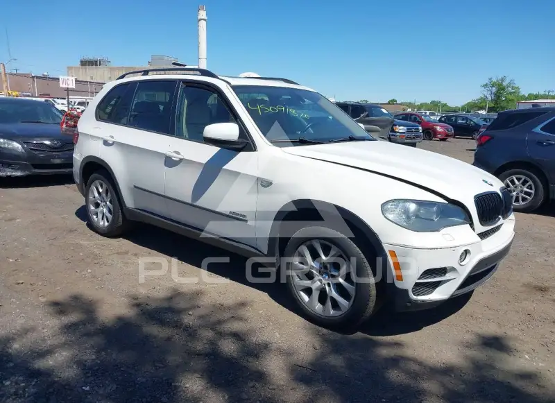 2011 BMW X5 photo